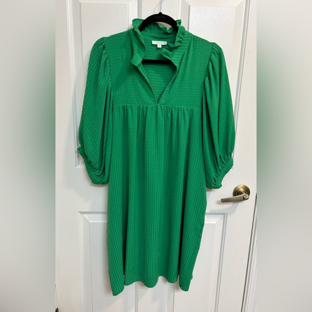 Jade Seersucker Texture Green V-Neck Dress with Puff Sleeves